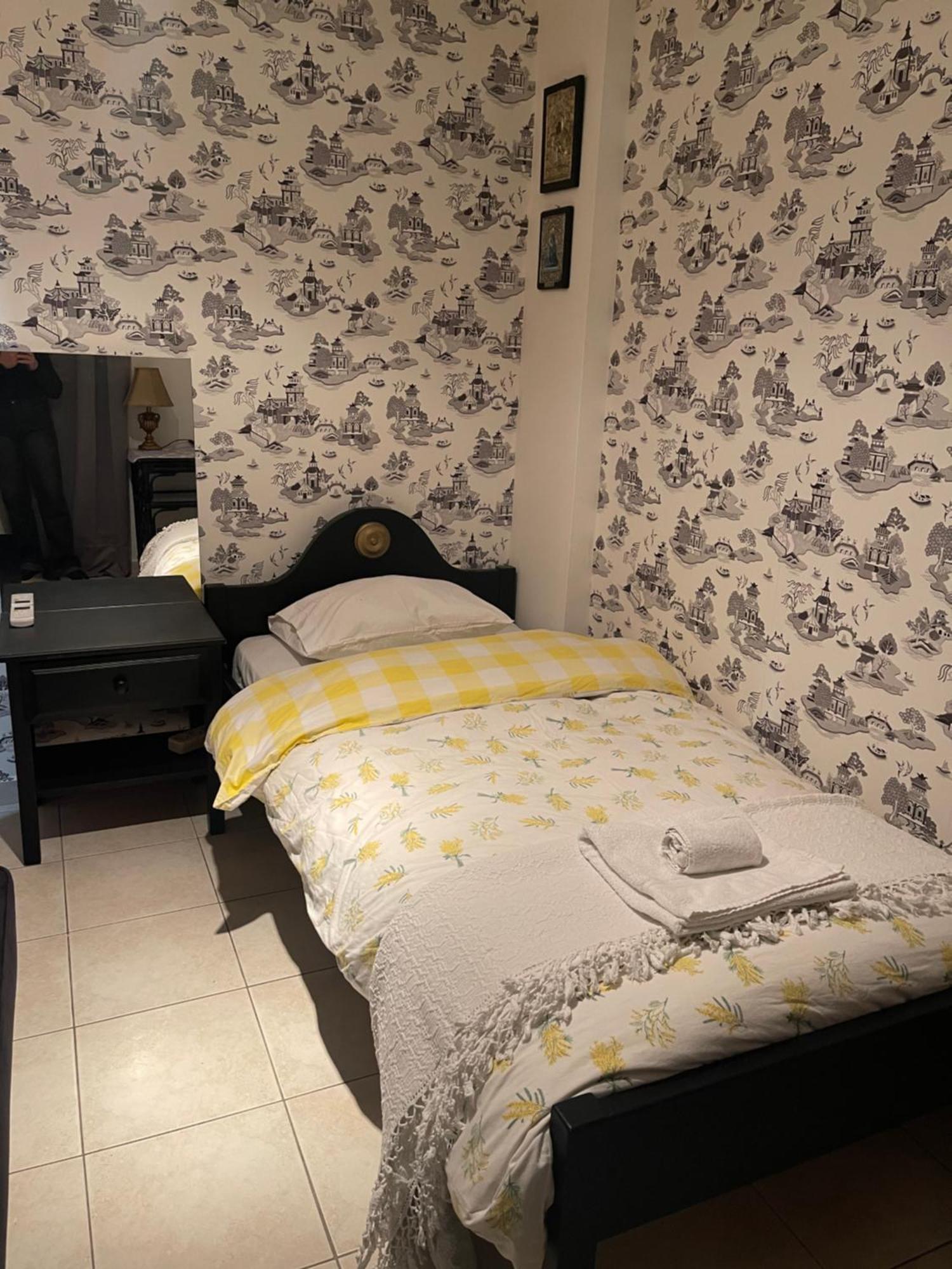 Retire Flat In The Heart Of City Iraklion Buitenkant foto